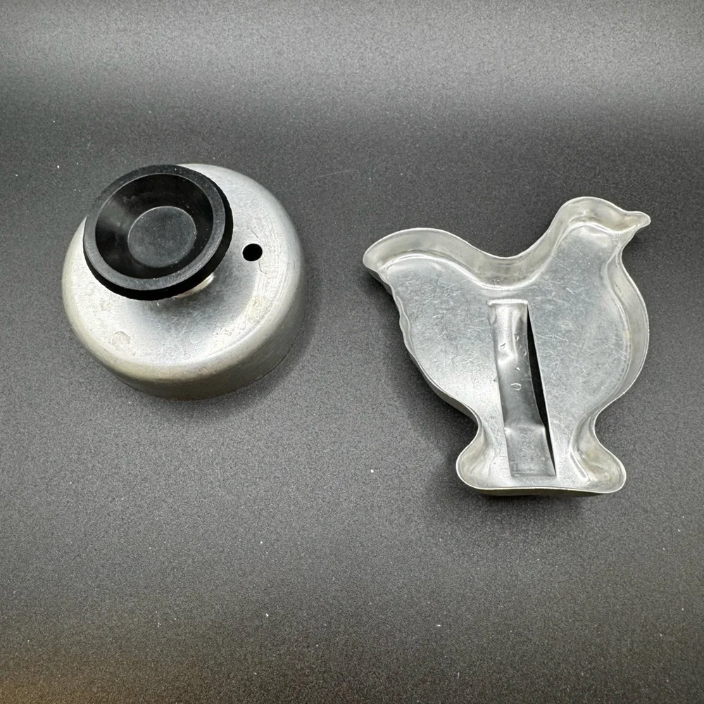 Set of 2 Vintage Small Aluminum Circle and Chicken Cookie Cutters Metal Molds